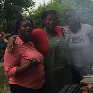 Meet your Posher, Yetta